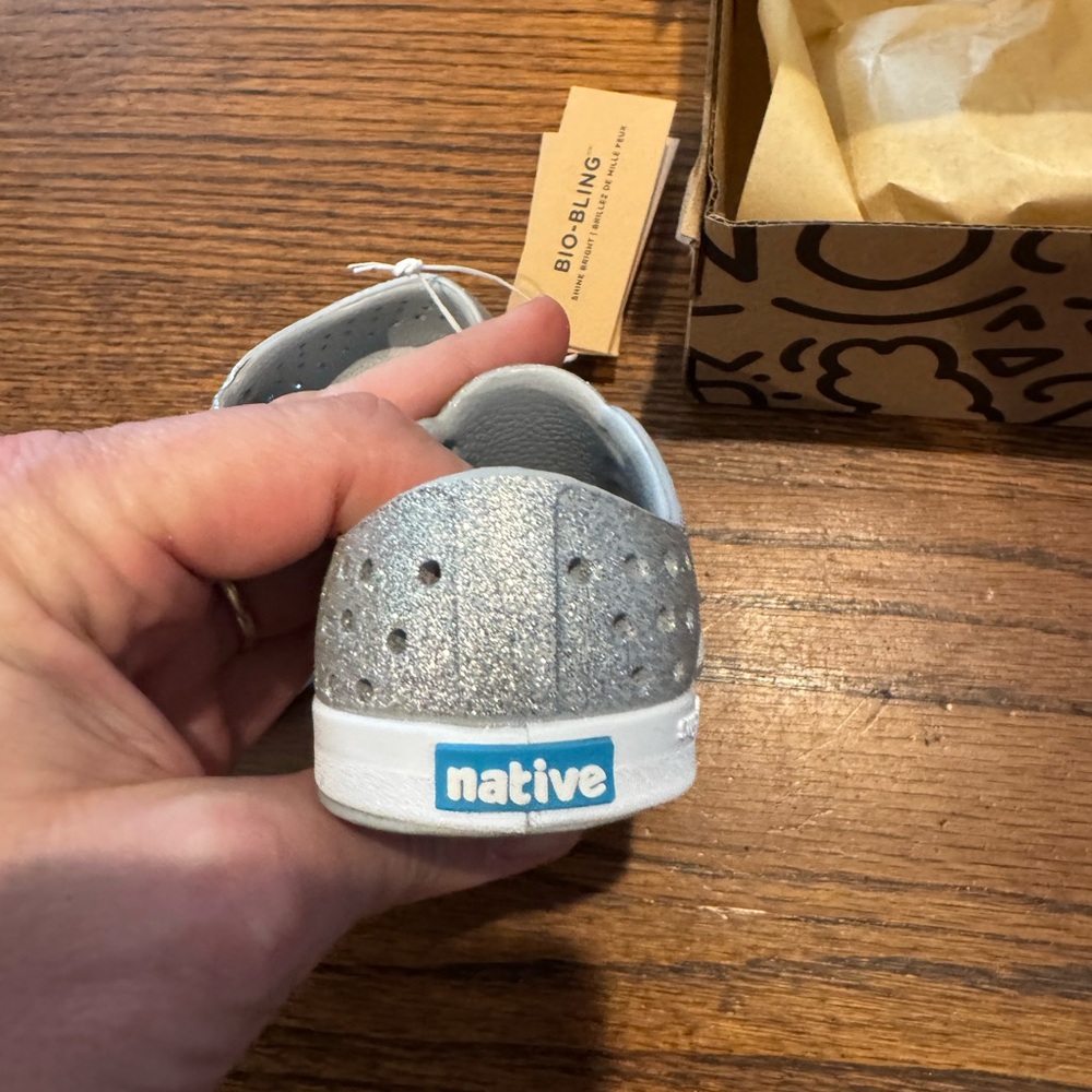Native Kids Silver Glitter Sneakers